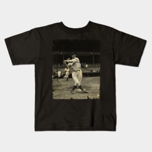 Lou Gehrig, 1934 in New York Yankees Kids T-Shirt